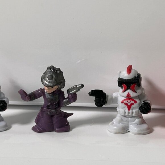 Assorted Star Wars Fighter Pods Mini Figures Set of 30 - Picture 8 of 13